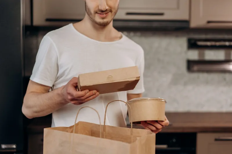 Small Orders, Big Wins: Why Fast-Casual Restaurants Are Ordering Disposables More Often (and Spending Less)